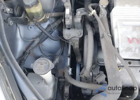 2006 Toyota Sienna Xle z USA, uszkodzony, nr VIN 5TDBA22C96S076184